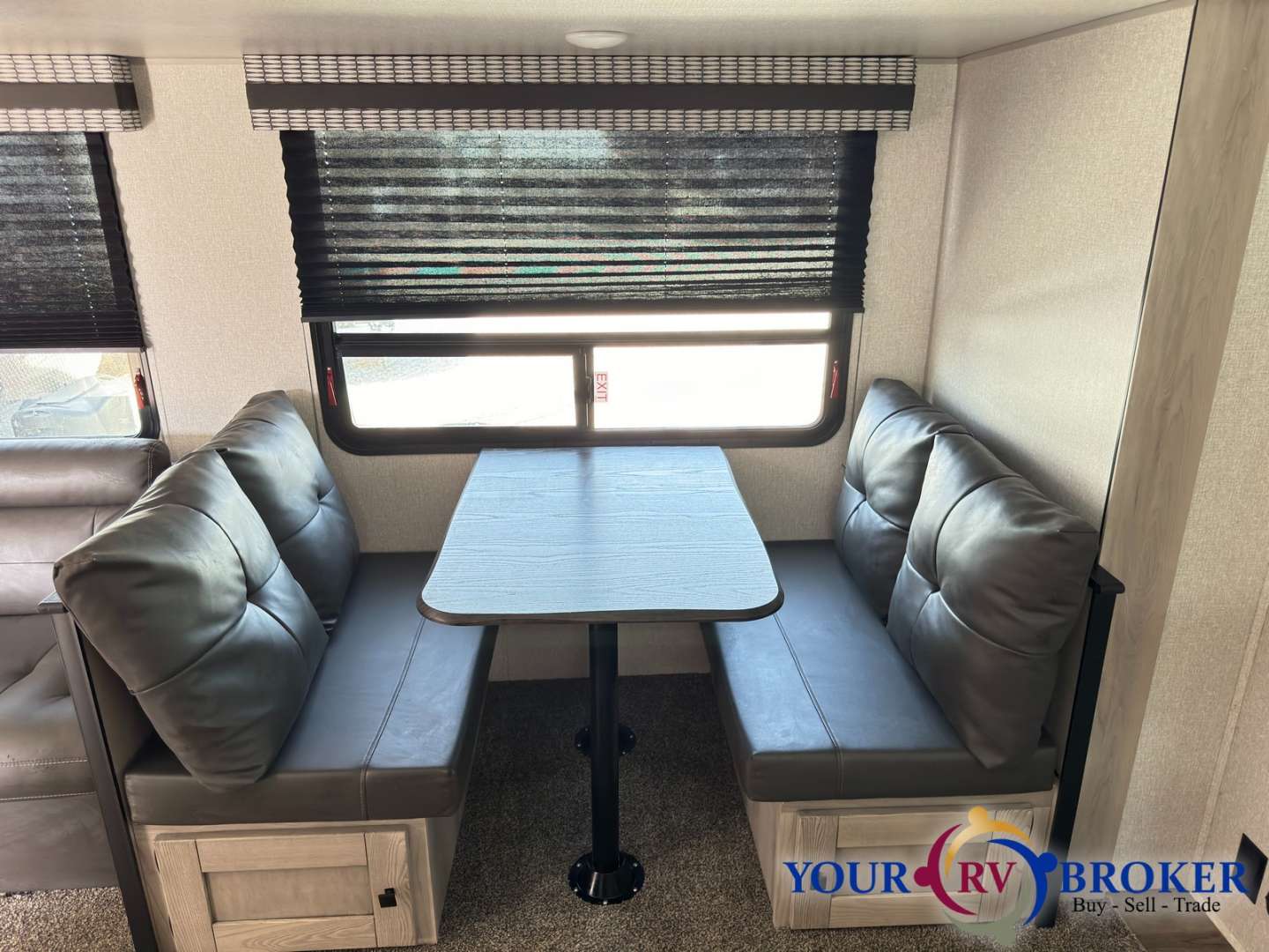 2021 KZ Connect SE C271BHKSE, $ 25,000