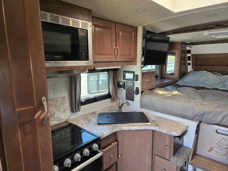 2023 Northwood Arctic Fox Camper 811, $ 44,990