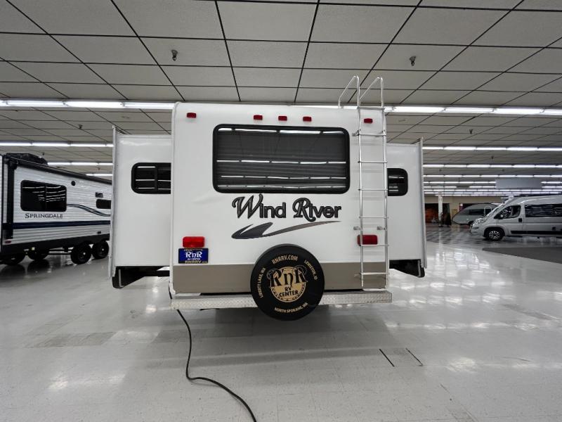2011 Outdoors RV Wind River 270RLDS, $ 22,990