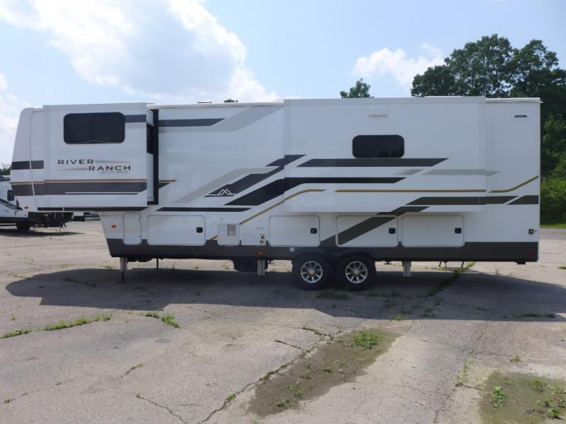 2023 Palomino River Ranch 391MK, $ 130,830