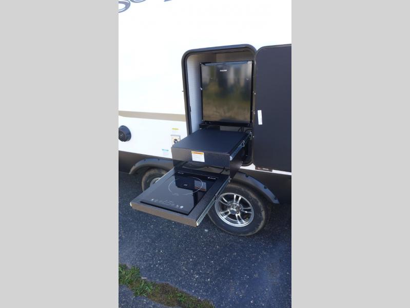 2023 Palomino SolAire Ultra Lite 242 RBS, $ 49,004