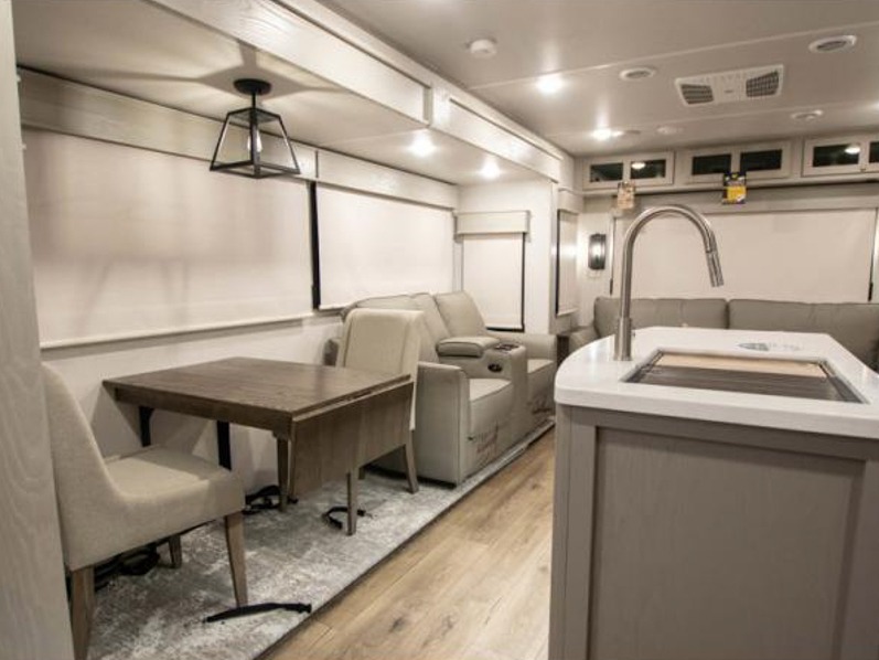 2023 Palomino River Ranch 390RL, $ 139,895