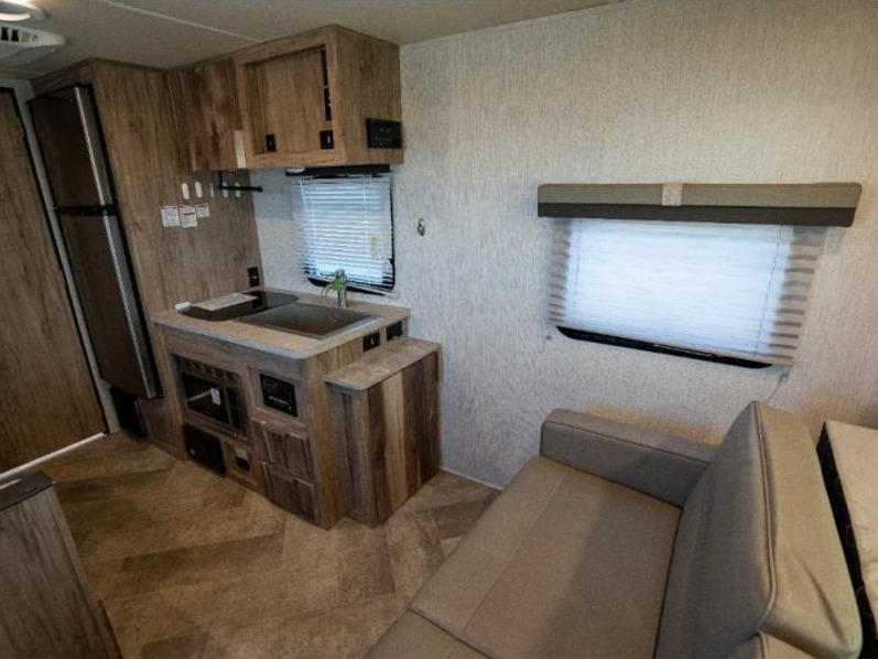 2021 Palomino PaloMini 184RB, $ 0