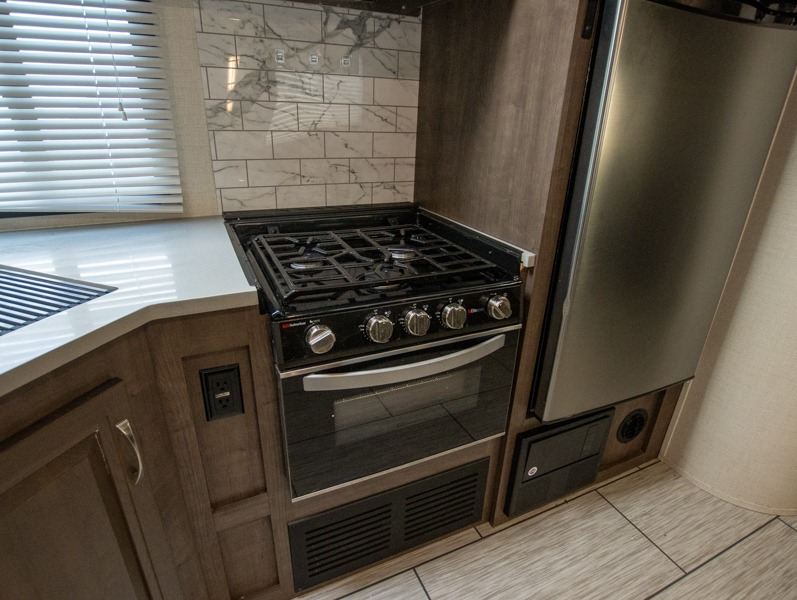 2020 Palomino SolAire Ultra Lite 292 QBSK, $ 0