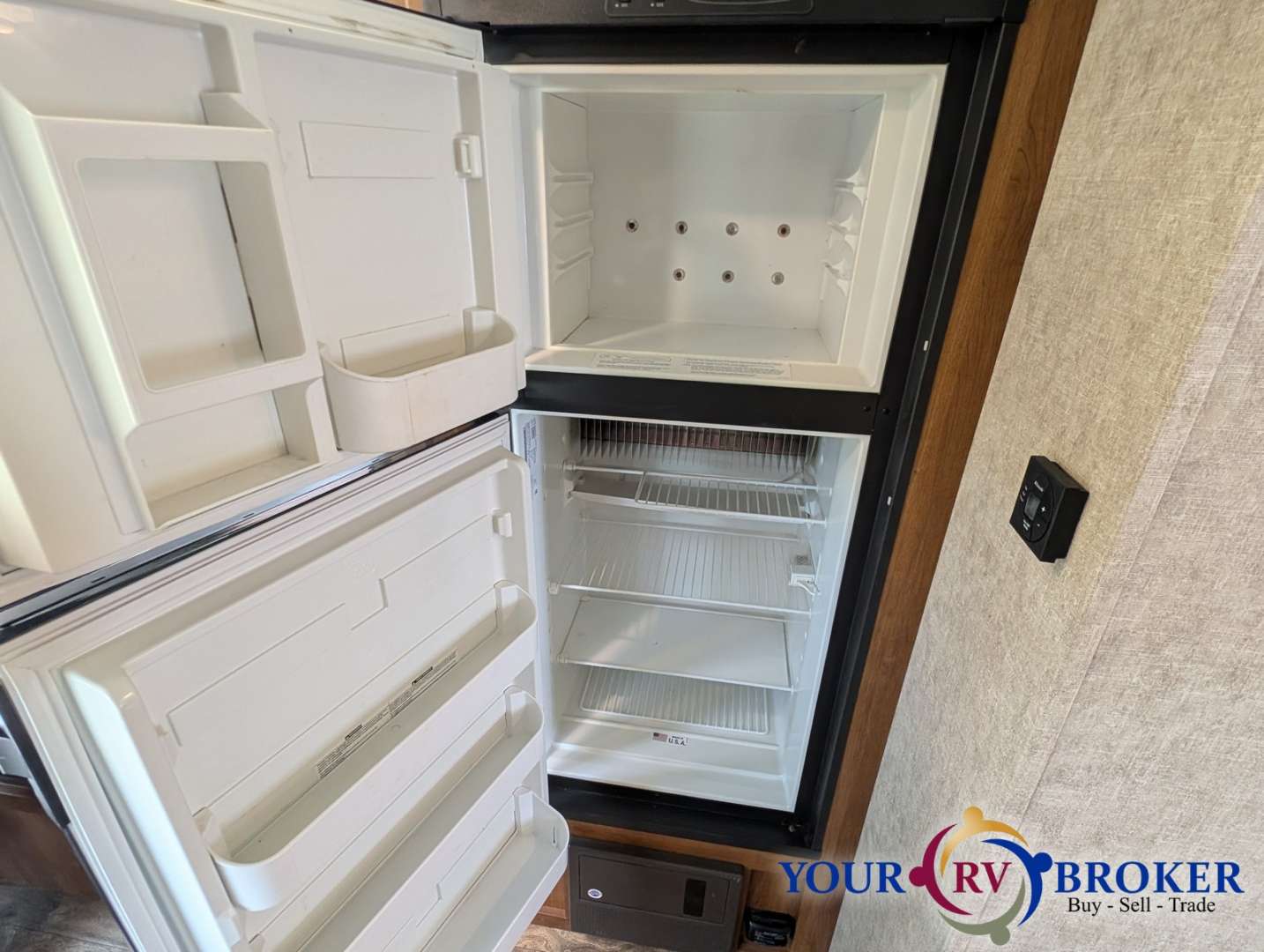 2017 Prime Time Manufacturing Tracer Air 206AIR, $ 12,900