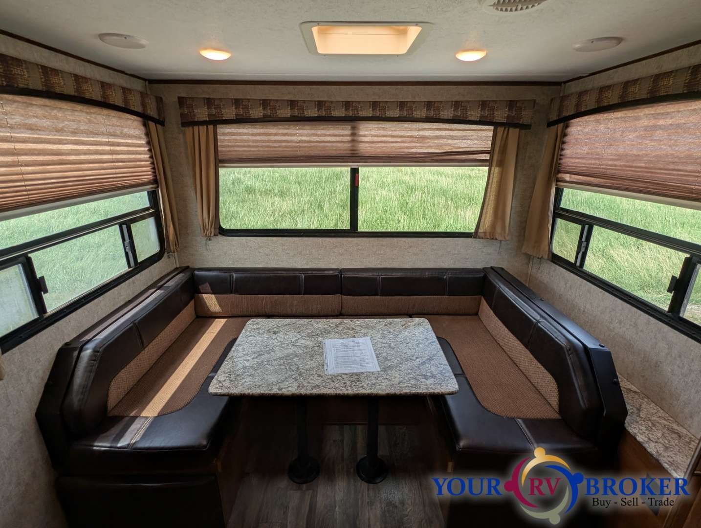 2017 Prime Time Manufacturing Tracer Air 206AIR, $ 12,900