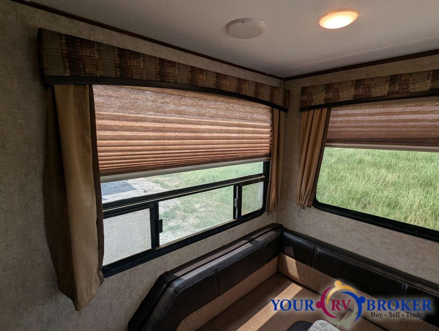 2017 Prime Time Manufacturing Tracer Air 206AIR, $ 12,900