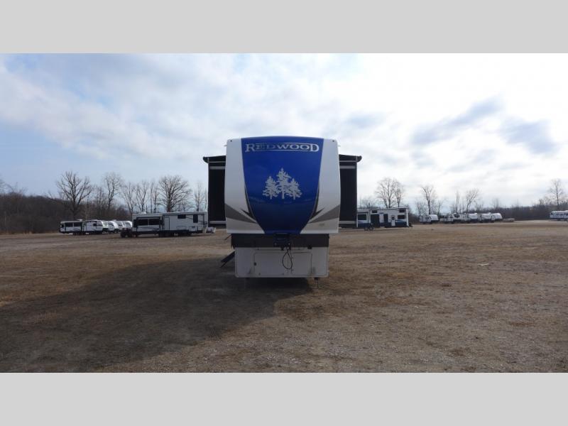 2024 Redwood Redwood 4120GK, $ 115,990