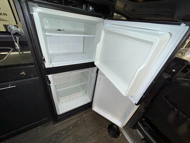 2017 Roadtrek CS, $ 84,990