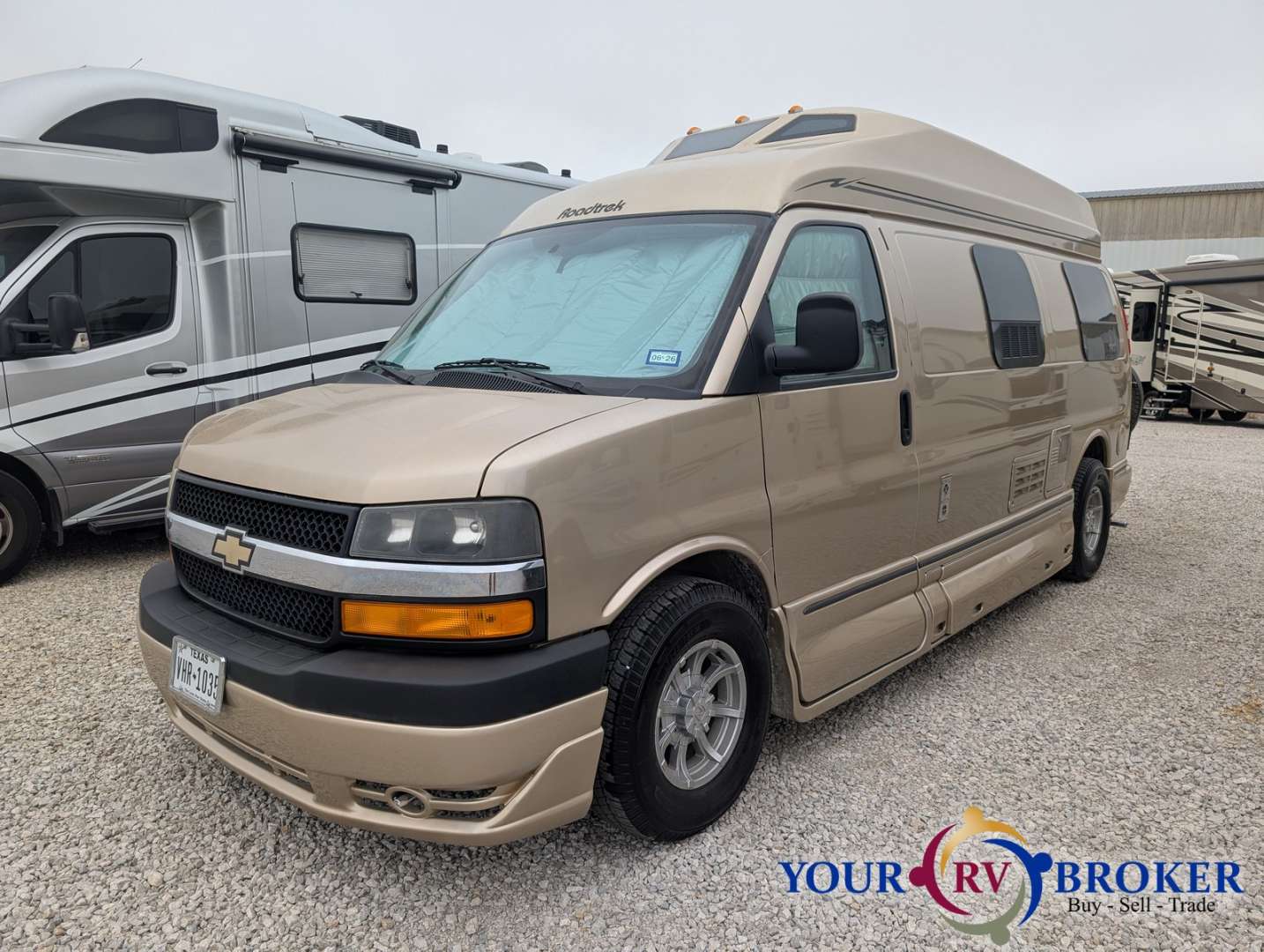 2013 Roadtrek 190 Popular CHEVY, $ 43,900