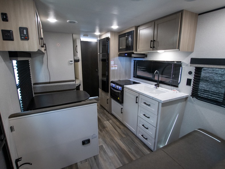 2026 Starcraft Autumn Ridge 26DB, $ 0