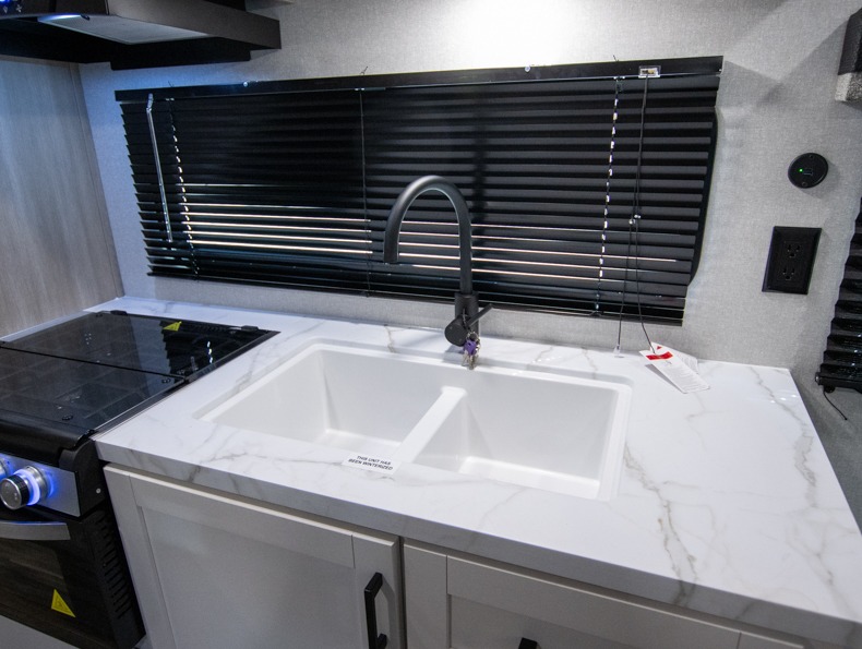 2026 Starcraft Autumn Ridge 26DB, $ 0