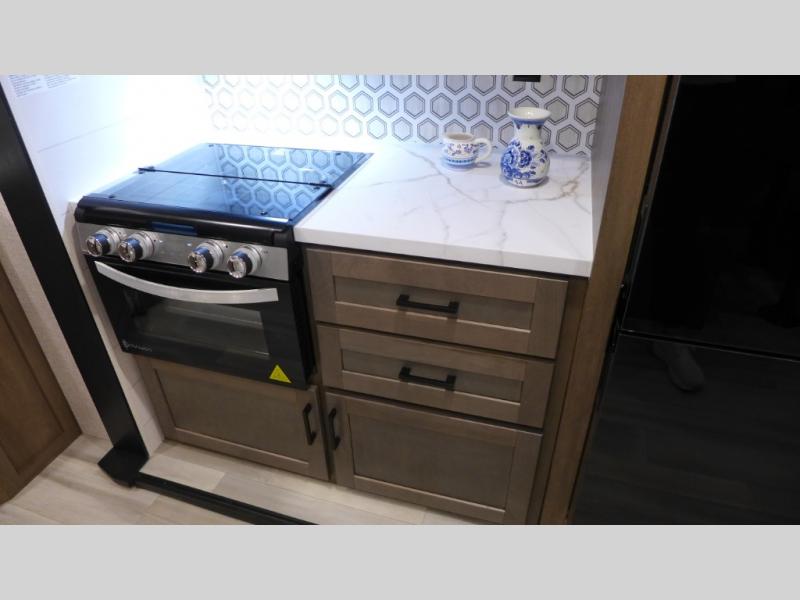 2025 Starcraft Autumn Ridge 22MLS, $ 37,292