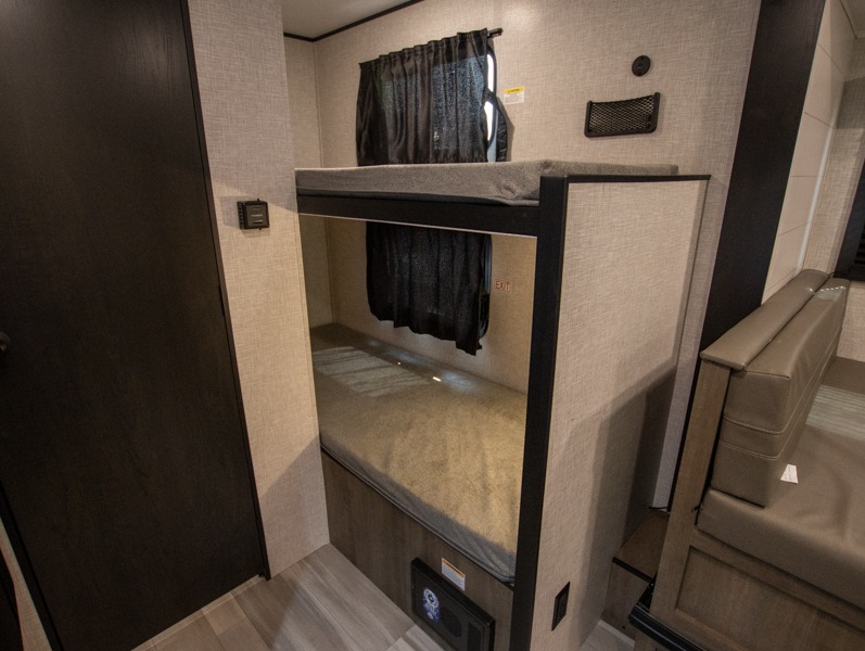 2025 Starcraft Autumn Ridge 180BHS, $ 28,929