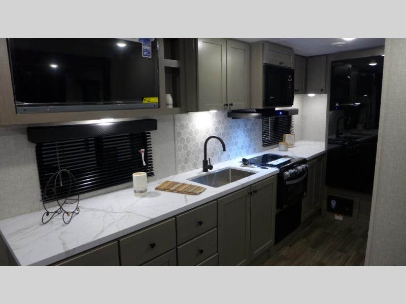 2025 Starcraft Super Lite 189RG, $ 42,279