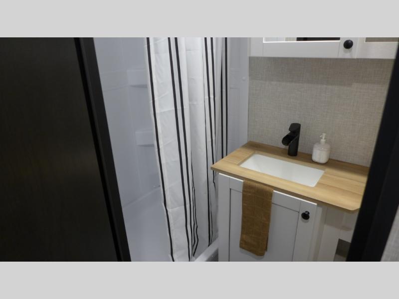 2025 Starcraft Super Lite 189RG, $ 42,279