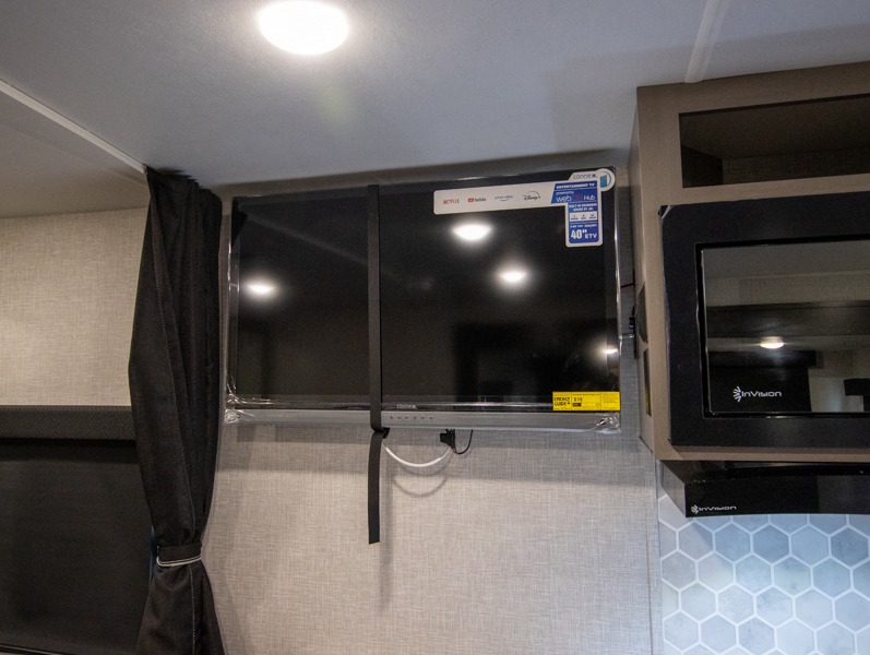 2025 Starcraft Super Lite 212FB, $ 38,993