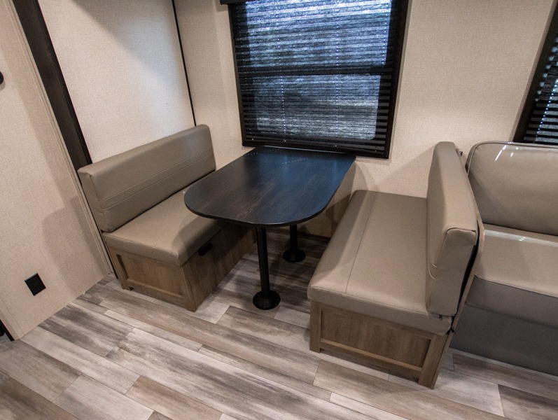 2024 Starcraft Autumn Ridge 26BHS, $ 37,958