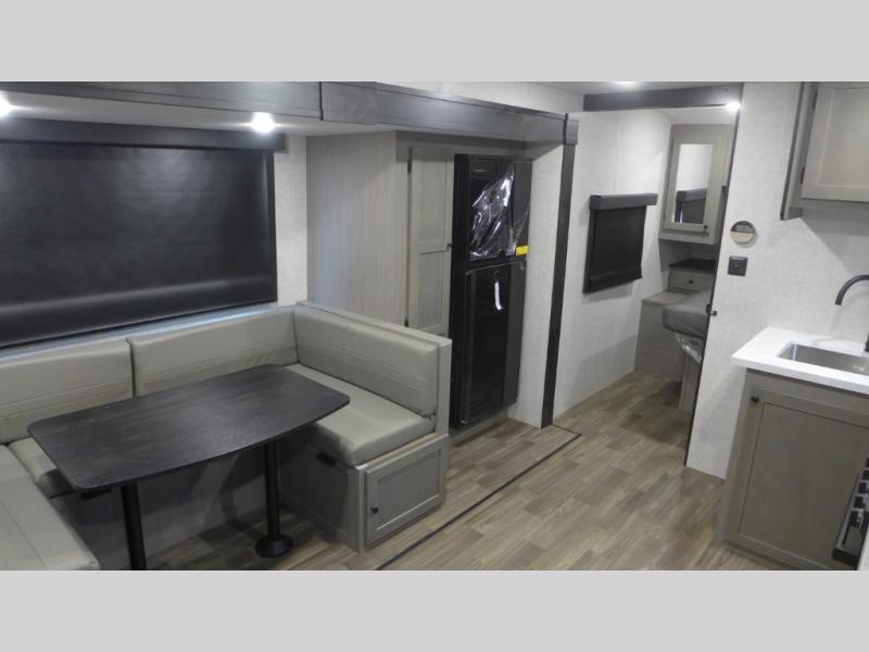 2024 Starcraft Super Lite 241BH, $ 24,990