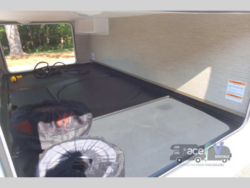 2023 Thor Motor Coach Four Winds 28A, $ 0