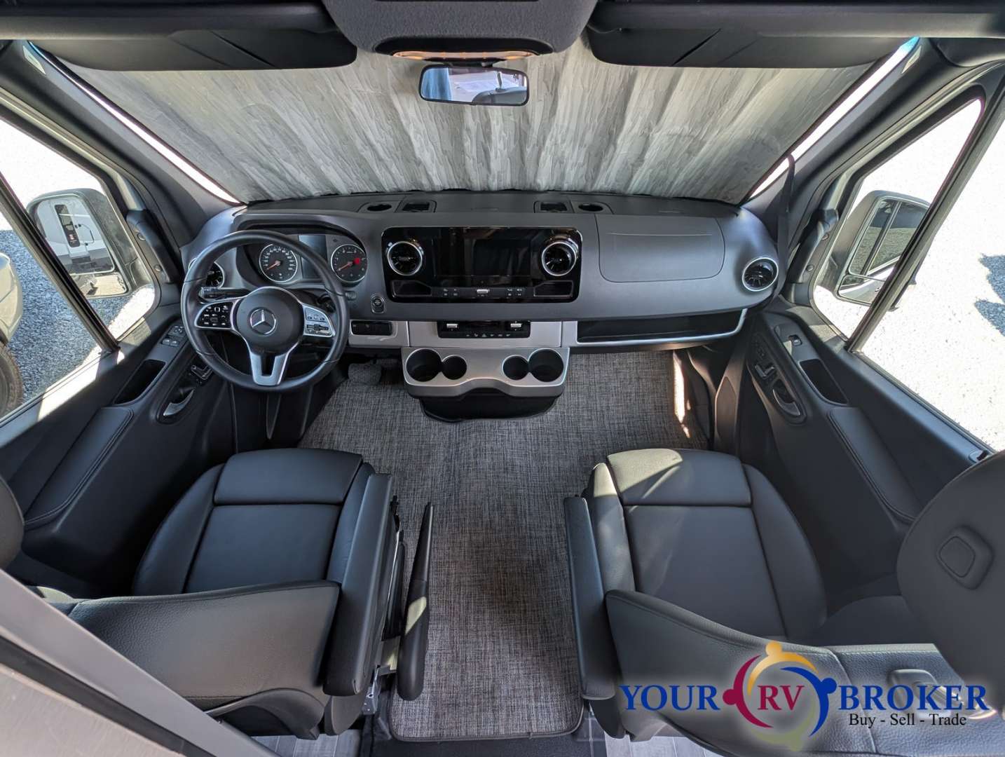 2023 Thor Motor Coach Sanctuary 19P, $ 114,900