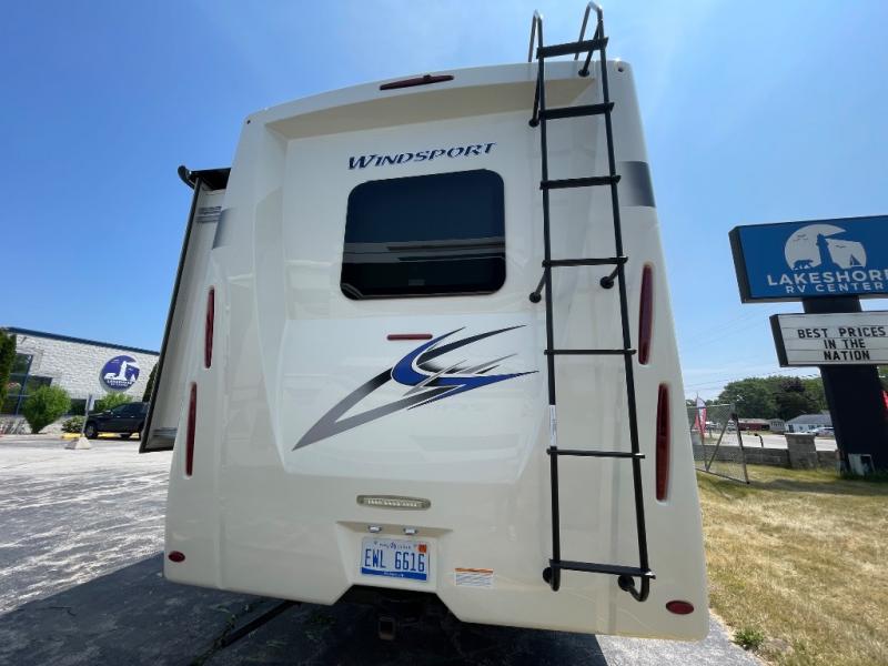 2022 Thor Motor Coach Windsport 34J, $ 0
