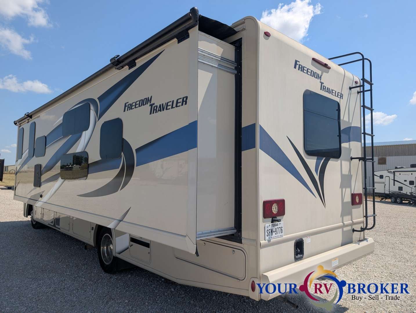 2021 Thor Motor Coach Freedom Traveler A32, $ 79,900