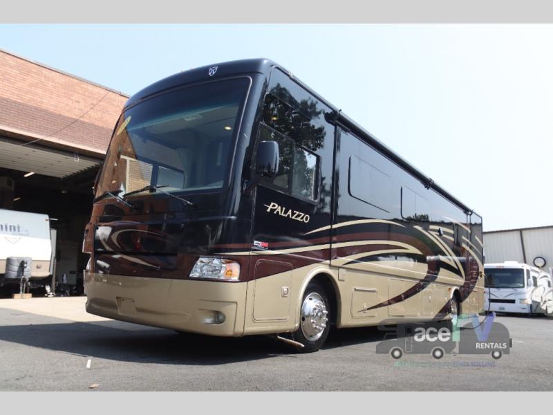 2015 Thor Motor Coach Palazzo 36.1, $ 0