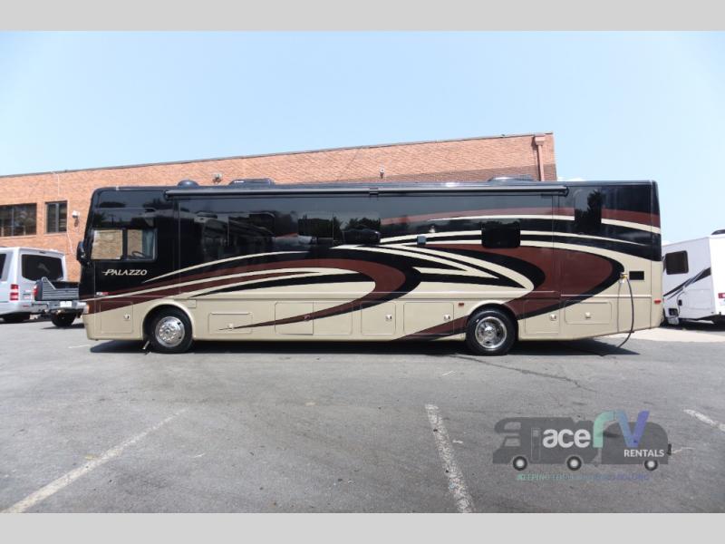 2015 Thor Motor Coach Palazzo 36.1, $ 0
