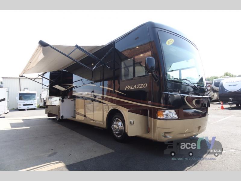 2015 Thor Motor Coach Palazzo 36.1, $ 0