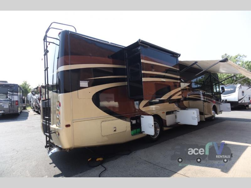 2015 Thor Motor Coach Palazzo 36.1, $ 0