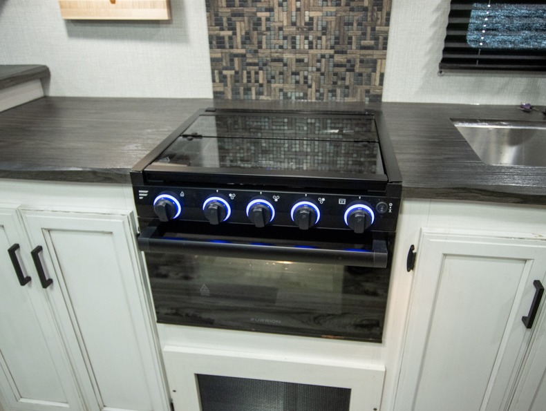 2021 Venture Stratus SR231VRB, $ 0