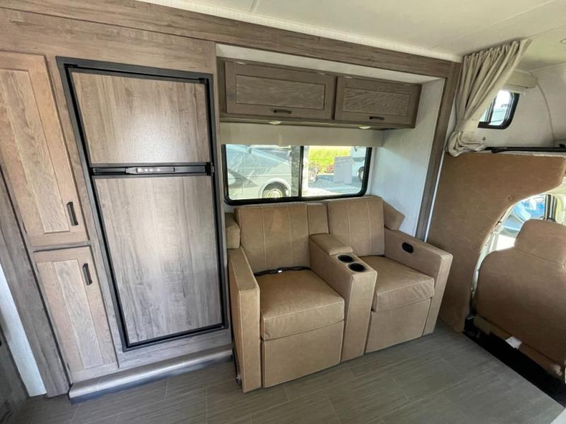 2026 Winnebago Minnie Winnie 26NP, $ 158,922