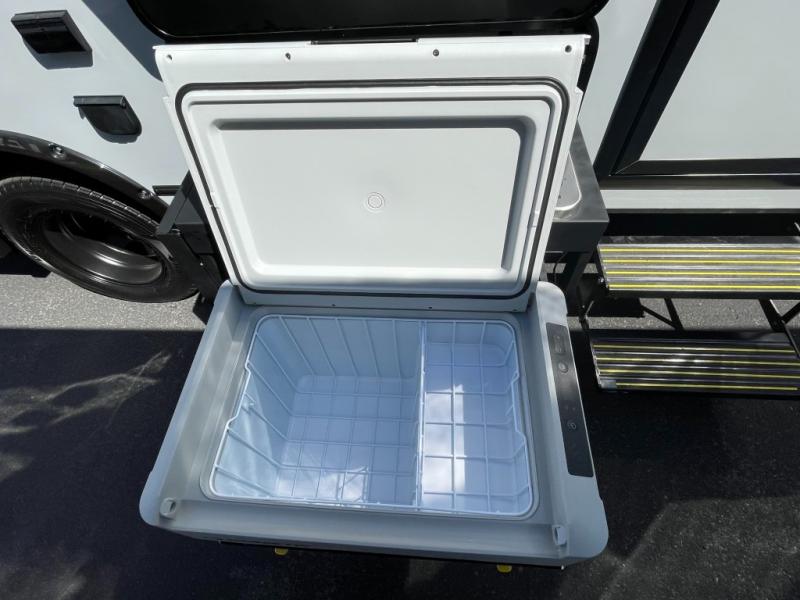 2025 Winnebago EKKO 22A, $ 179,990