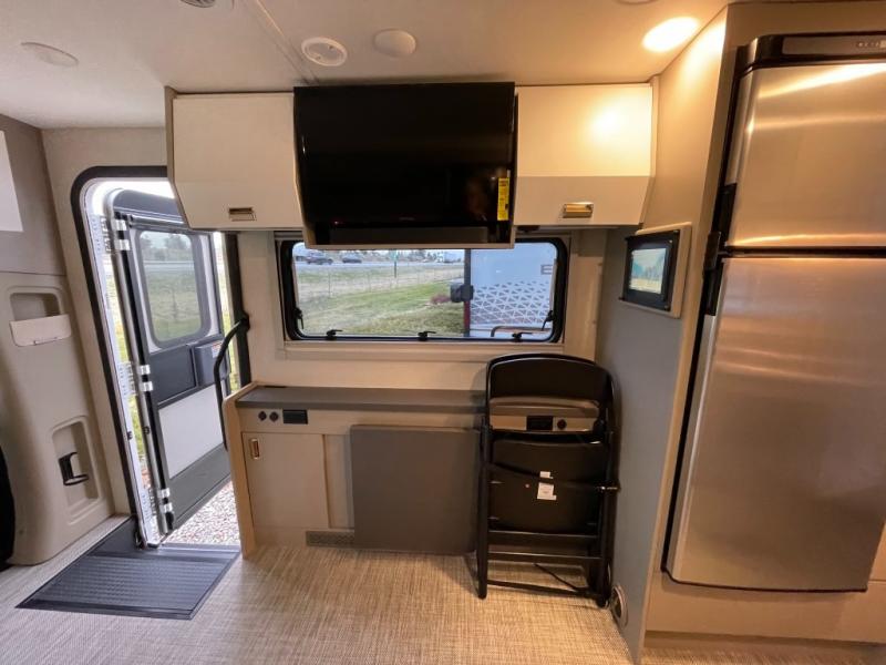 2025 Winnebago View 24T, $ 209,990