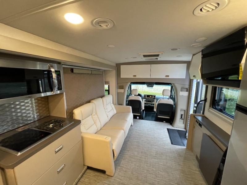 2025 Winnebago View 24T, $ 209,990