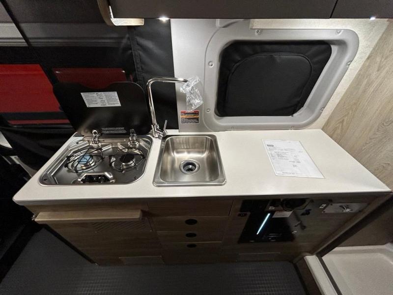 2024 Winnebago Solis Pocket 36B, $ 99,990