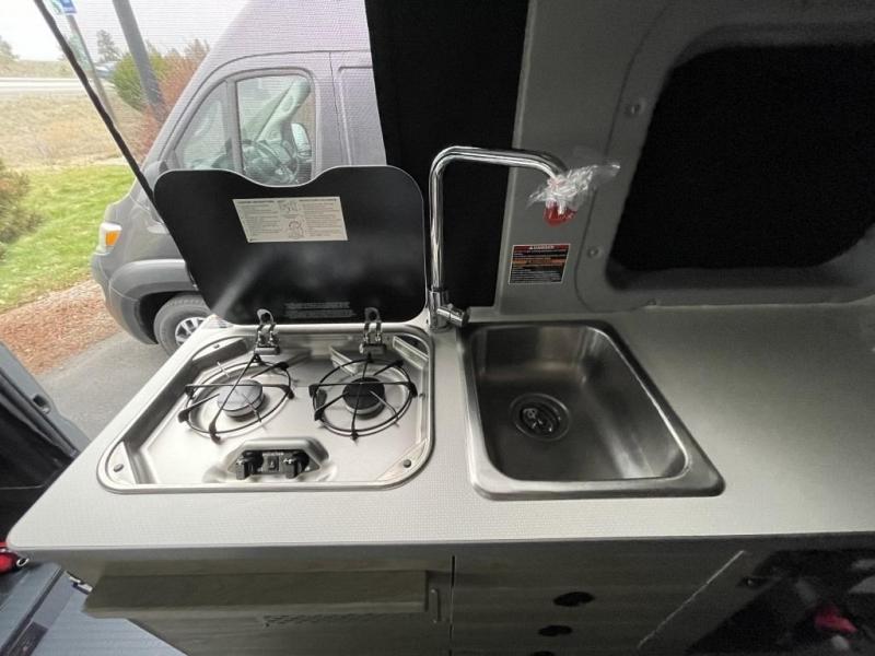 2024 Winnebago Solis Pocket 36B, $ 99,990