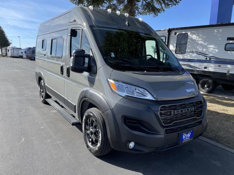 2024 Winnebago Solis Pocket 36B, $ 99,990