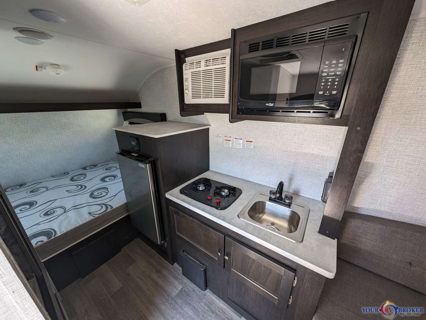 2022 Braxton Creek Bushwhacker Plus 17FD, $ 11,900