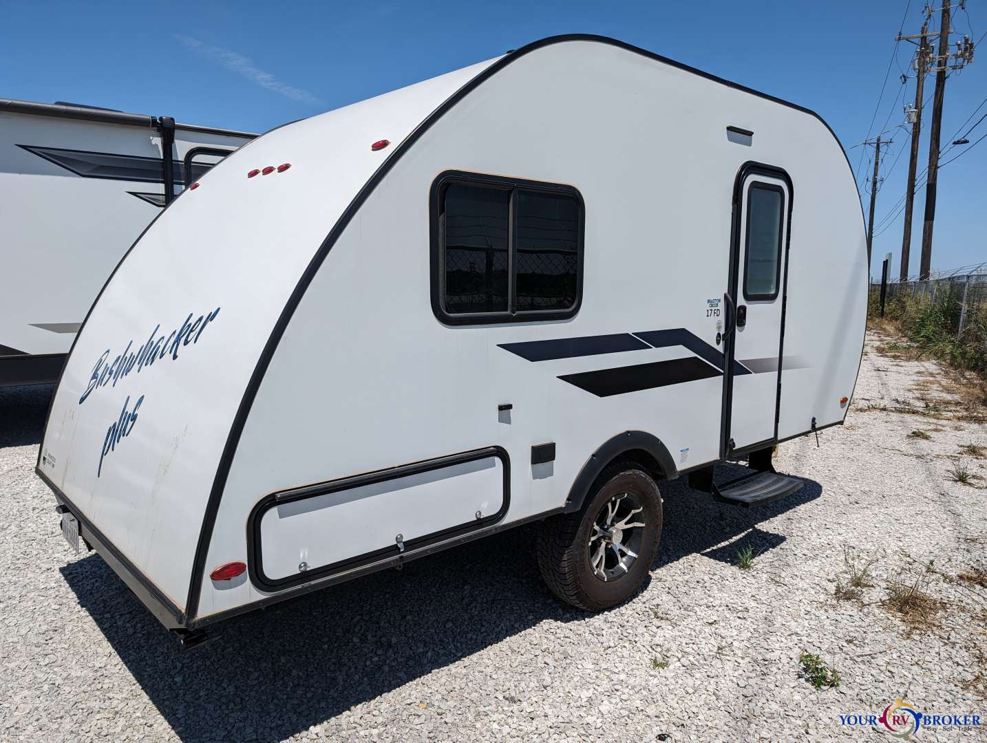 2022 Braxton Creek Bushwhacker Plus 17FD, $ 11,900