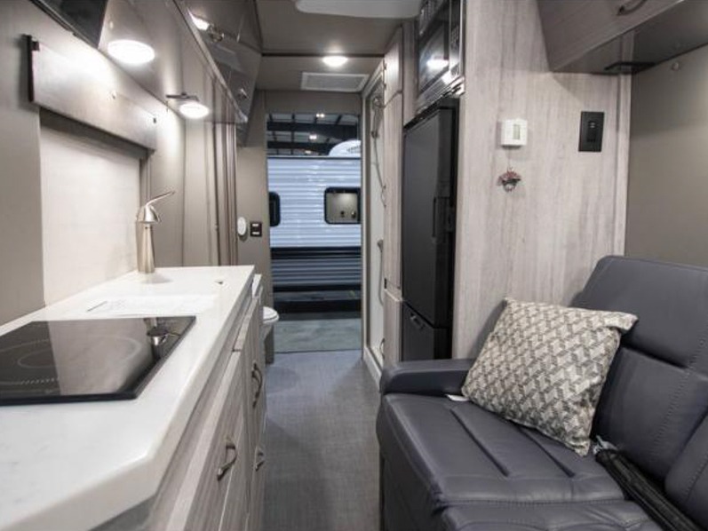 2023 Chinook Bayside SS, $ 0