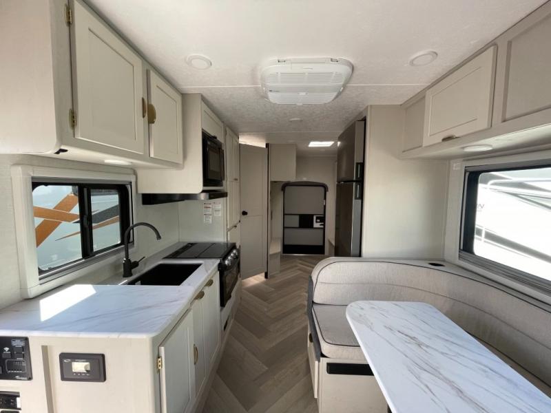 2026 Coachmen Cross Trail XL 22XG Ford E-350, $ 99,990