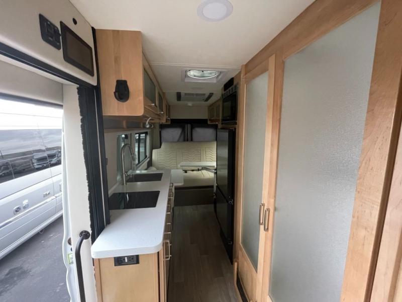 2025 Coachmen Beyond 22C AWD, $ 164,990