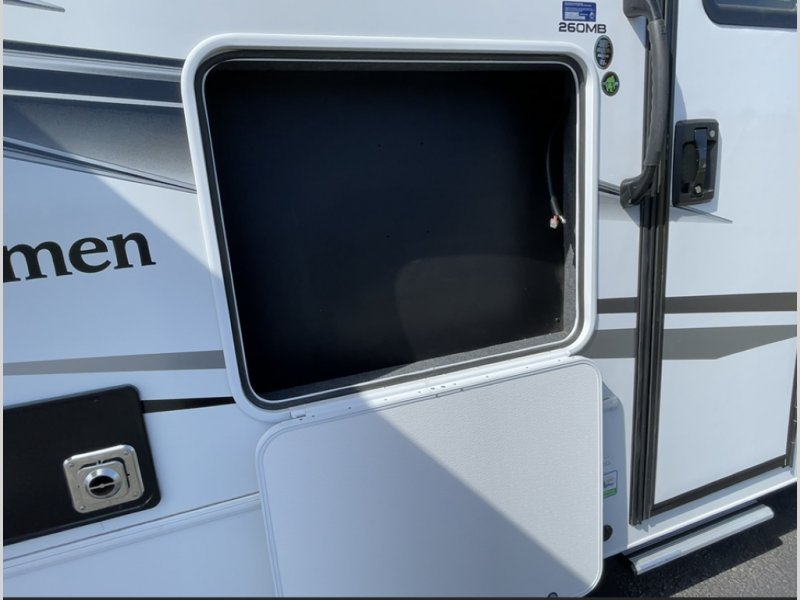 2025 Coachmen Leprechaun 260MB Ford - 450, $ 119,990