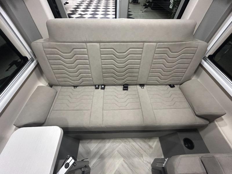 2025 Coachmen Beyond 22C AWD, $ 164,990
