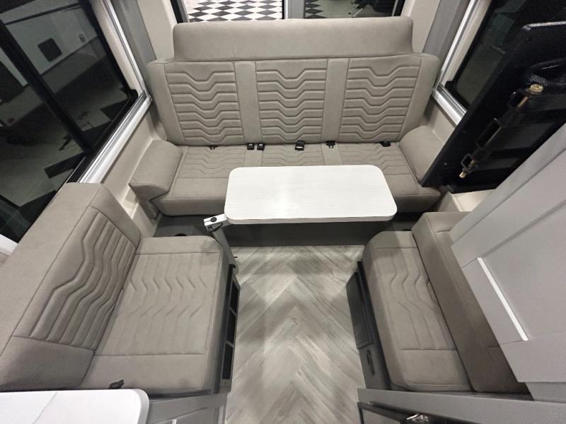 2025 Coachmen Beyond 22C AWD, $ 164,990