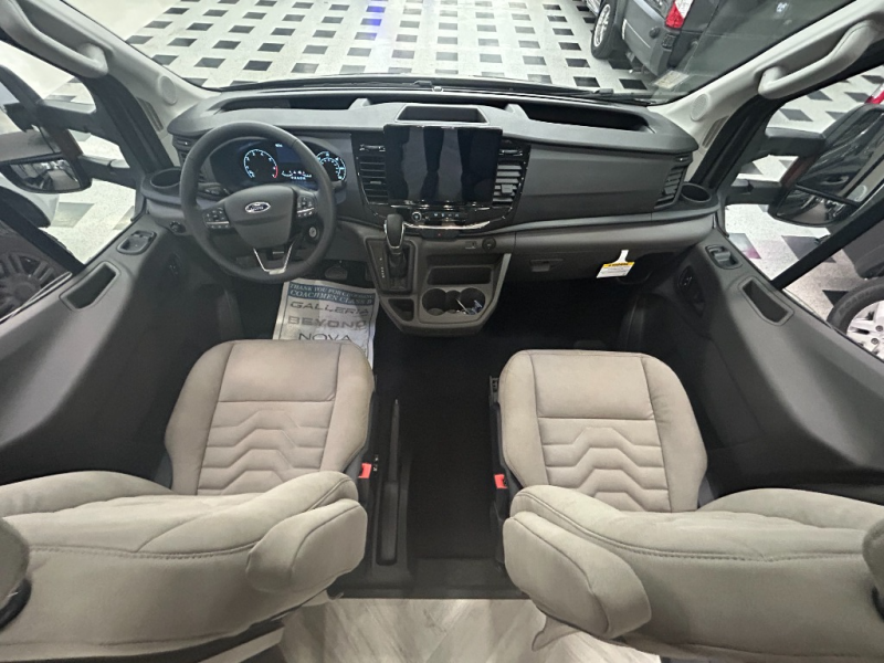 2025 Coachmen Beyond 22D AWD, $ 159,990