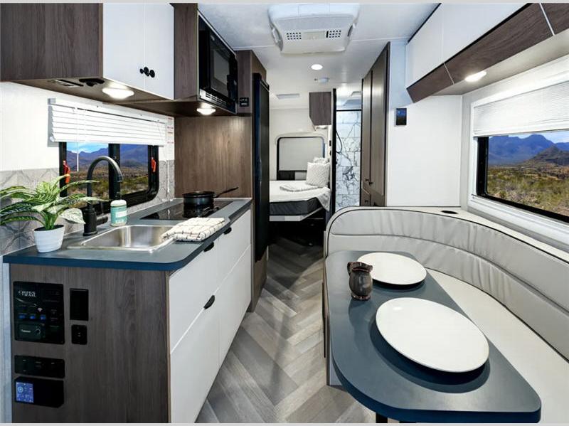 2025 Coachmen Cross Trail EV 21XG, $ 149,990