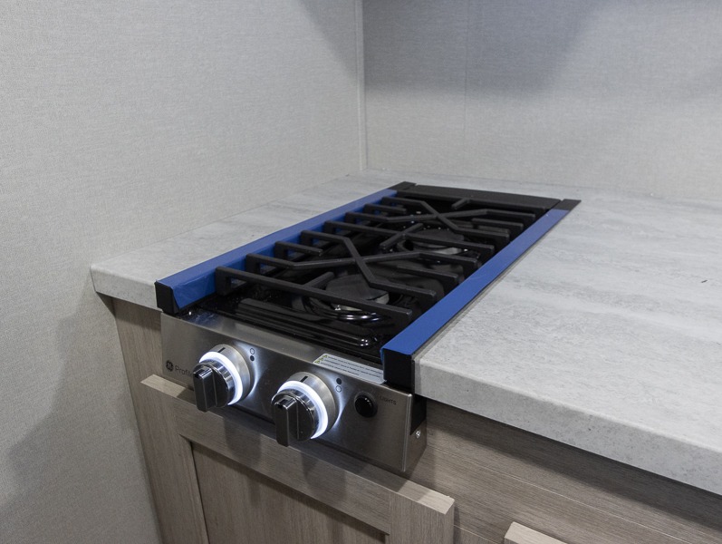 2024 Coachmen Catalina Summit Series 7 154RBX, $ 13,990